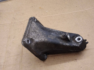 кронштейн двигателя Mercedes-Benz C-Класс W203/S203/CL203 2000, 2.0 л., M 111.951, бензин, АКПП, седан, 1112230904