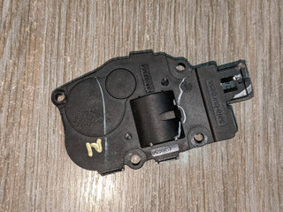 моторчик заслонки печки BMW X5 E70 2009, 4.8 л., N62 B48 A, бензин, АКПП, внедорожник 5 дв., EFB336, 929888G, 6956706