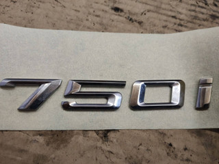 эмблема BMW 7 серия F01/F02 F01 2011, 4.4 л., N63 B44 A, бензин, АКПП, черный
