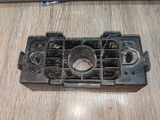 опора под домкрат (поддомкратная подушка) Mercedes-Benz M-Класс W166 2015, 3.0 л., OM 642.826, дизель, АКПП, cthsq, внедорожник 5 дв., A1666900134