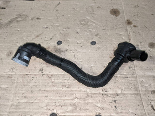 трубка системы рециркуляции EGR BMW 5 серия E60/E61 [рестайлинг] E60 2007, 3.0 л., N54 B30 A, бензин, АКПП, белый, седан, задний привод, 7600025, 13717600025