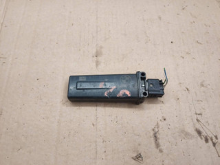 Приемная антенна RDC BMW 7 серия F01/F02 F01 2011, 4.4 л., N63 B44 A, бензин, АКПП, черный, 6771043