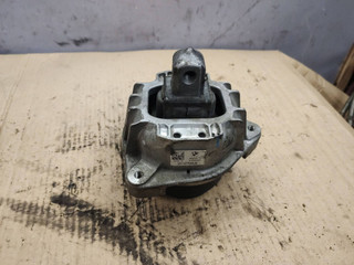 подушка крепления двигателя BMW 7 серия F01/F02 F01 2011, 4.4 л., N63 B44 A, бензин, АКПП, черный, 6775905