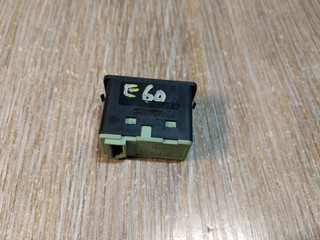 разъем AUX / USB