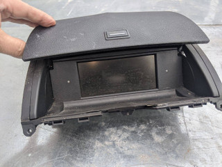 монитор мультимедиа Mercedes-Benz C-Класс W204/S204 W204 2009, 3.0 л., M 272.948, бензин, A2048204297, 2048204297