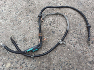провод с генератора на стартер Mercedes-Benz C-Класс W204/S204 W204 2009, 3.0 л., M 272.948, бензин, A2711590146