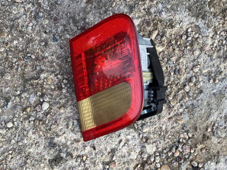 фонарь крышки багажника правый BMW 3 серия E46 2001, 8364924