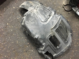 защита арок передняя левая (подкрылок) BMW 5 серия F07/F10/F11 2012, 2.0 л., дизель, АКПП, седан, 51717186727