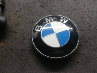 эмблема BMW 2 серия F22/F23 2013, 8219237
