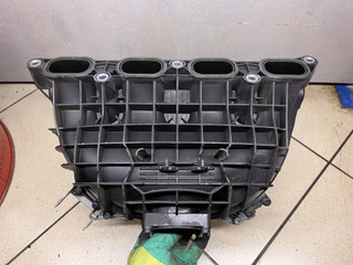 коллектор впускной BMW 5 серия F07/F10/F11 [рестайлинг] 2013, 2.0 л., N20 B20 A, бензин, 7588126