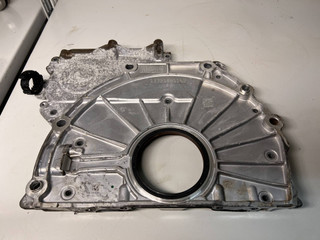 декоративная крышка двигателя BMW X1 F48 2018, 2.0 л., бензин, 8573137, 8638641