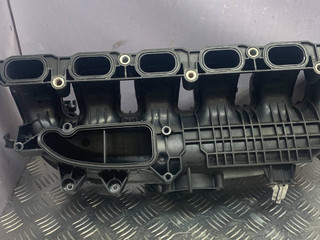 коллектор впускной BMW 5 серия F07/F10/F11 2011, 7576911, 757691108