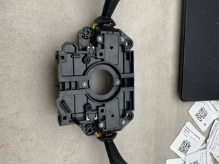 переключатель подрулевой (стрекоза) BMW 7 серия G11/G12 2017, 3.0 л., дизель, 6806353, 61316806353