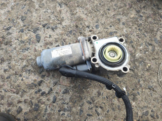 электромотор раздаточной коробки BMW X3 E83 2005, 7528559