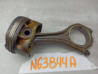 поршень