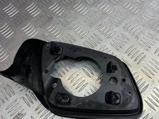 рамка зеркала левого BMW 7 серия F01/F02 2010