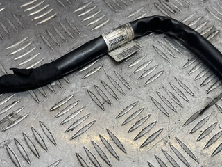 плюсовой провод аккумулятора Mercedes-Benz GLE W166 2016, A1665400841