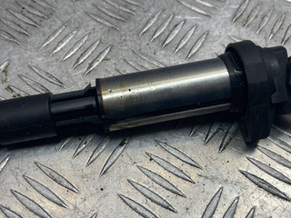 катушка зажигания BMW 7 серия E65/E66/E67 2004, 3.6 л., N62 B36, бензин, правый руль