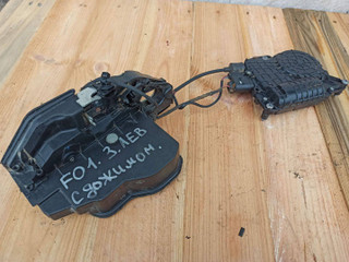 замок двери задней левой BMW 7 серия F01/F02 2010, 7185687