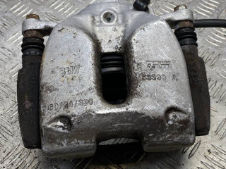 суппорт передний правый BMW 5 серия G30/G31 G31 2018, 2.0 л., B48 B20 A, бензин, задний привод, правый руль, 53390A