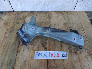 кронштейн (крепление) BMW iX I20 2022, электро, полный привод, правый руль, 8737204