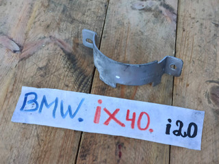 кронштейн (крепление) BMW iX I20 2022, электро, полный привод, правый руль, 9885822