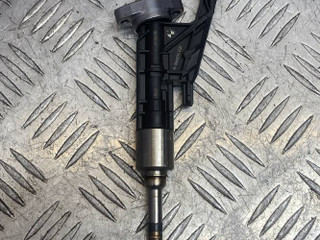 форсунка BMW 5 серия G30/G31 G31 2018, 2.0 л., B48 B20 A, бензин, задний привод, правый руль, 7639990, 13537639990
