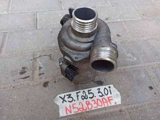 помпа BMW X3 F25 2011, 3.0 л., N52 B30, бензин, 7583836