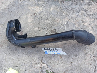 патрубок турбины BMW X1 F48 2017, 1.8 л., дизель, АКПП, 475, полный привод, 8511377