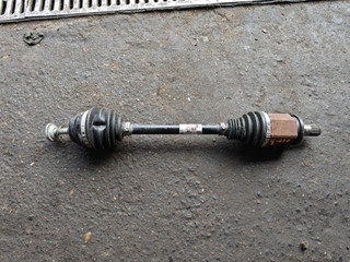 полуось передняя левая (приводной вал, ШРУС) BMW X3 F25 2011, 3.0 л., N52 B30, бензин, 7598027