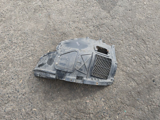 защита арок передняя правая (подкрылок) BMW 5 серия F07/F10/F11 2011, 7193510