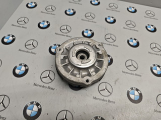 опора амортизатора верхняя (чашка) BMW 5 серия G30/G31 [рестайлинг] 2022, 3.0 л., бензин, полный привод, 6882571