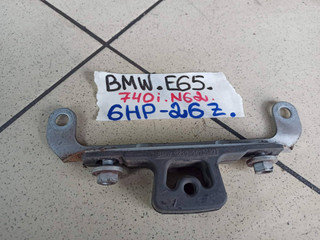 кронштейн (крепление) BMW 7 серия E65/E66/E67 [рестайлинг] 2008, 4.0 л., N62 B40 A, бензин, 7579987