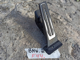 педаль BMW 2 серия F44 2020, 2.0 л., бензин, хетчбэк 5 дв., полный привод, 6889820