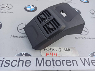 дефлектор обдува салона BMW 2 серия F44 2020, 2.0 л., бензин, хетчбэк 5 дв., полный привод, 6828272