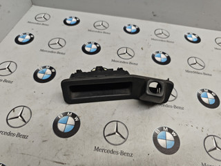 ручка открывания багажника BMW 5 серия G30/G31 G31 2018, 2.0 л., B48 B20 A, бензин, задний привод, правый руль, 7381868