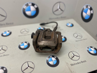 суппорт задний правый BMW X3 F25 2012, 3.0 л., N52 B30 A, бензин