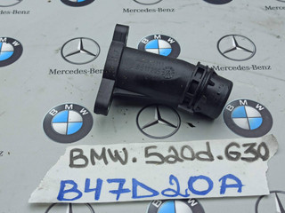 фланец (тройник) системы охлаждения BMW 5 серия G30/G31 2017, 2.0 л., B47 D20 A, дизель, 8511205