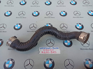 патрубок интеркулера Mercedes-Benz B-Класс W246 [рестайлинг] 2015, 1.6 л., M 270.910, бензин, A2465200001