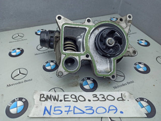 помпа BMW 3 серия E90/E91 [рестайлинг] 2009, 3.0 л., N57 D30 A, дизель, 7384270