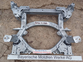 балка подвески передняя (подрамник) BMW i4 G26 2022, электро, АКПП, 7915428