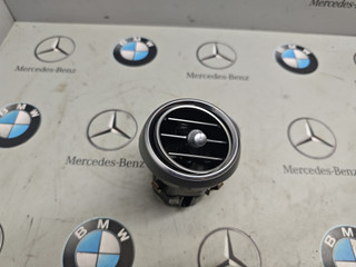 дефлектор обдува салона Mercedes-Benz GLC-Класс X253 [рестайлинг] 2020, 2.0 л., M264.920, бензин, полный привод, правый руль, A2058300301