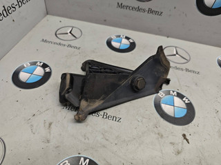 кронштейн (крепление) BMW 6 GT G32 2019, 3.0 л., B58B30, бензин, 7415354
