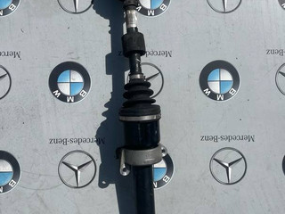полуось передняя правая (приводной вал, ШРУС) BMW X1 F48 2017, 2.0 л., B47 C20 A, дизель, АКПП, 8611938