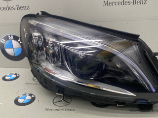фара правая Mercedes-Benz C-Класс W205 [рестайлинг] 2020, 2.0 л., M264.920, бензин, кабриолет, задний привод, A20590694, A2059069405