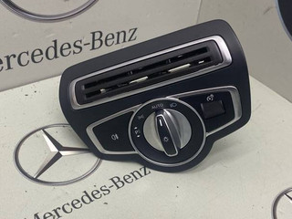 переключатель света Mercedes-Benz C-Класс W205 [рестайлинг] 2020, 2.0 л., M264.920, бензин, кабриолет, задний привод, A2059051810