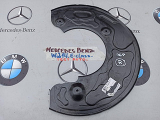 защитный кожух тормозного механизма Mercedes-Benz E-Класс W214 2025, 2.0 л., дизель, A2144210600