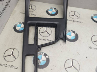 рамка обрамление кулисы BMW X1 F48 2018, 2.0 л., бензин, АКПП, 9292547