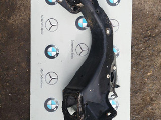 кулак поворотный правый BMW X1 F48 2018, 2.0 л., бензин, АКПП, 6851580