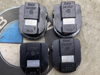 крючок крепежный